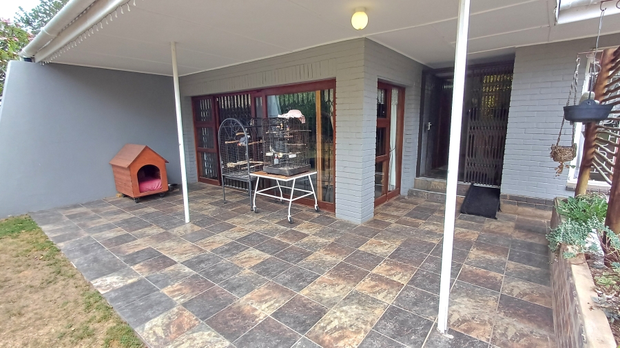 4 Bedroom Property for Sale in Vanes Estate Eastern Cape